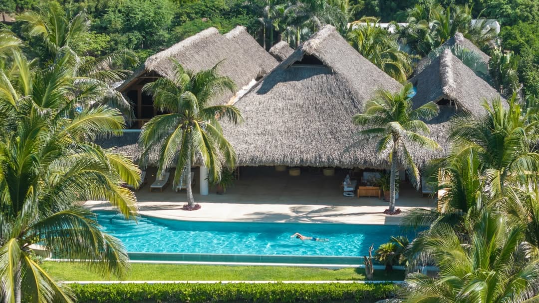 Post 2 by Casa Mona on Instagram (image)