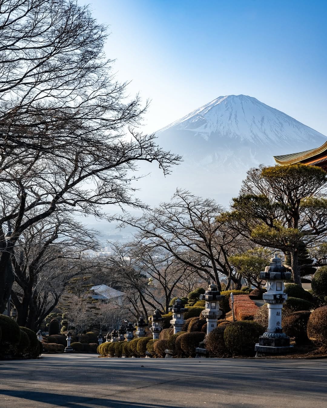 Post 9 by ゆうま【冒険中】🇯🇵 on Instagram (carousel)