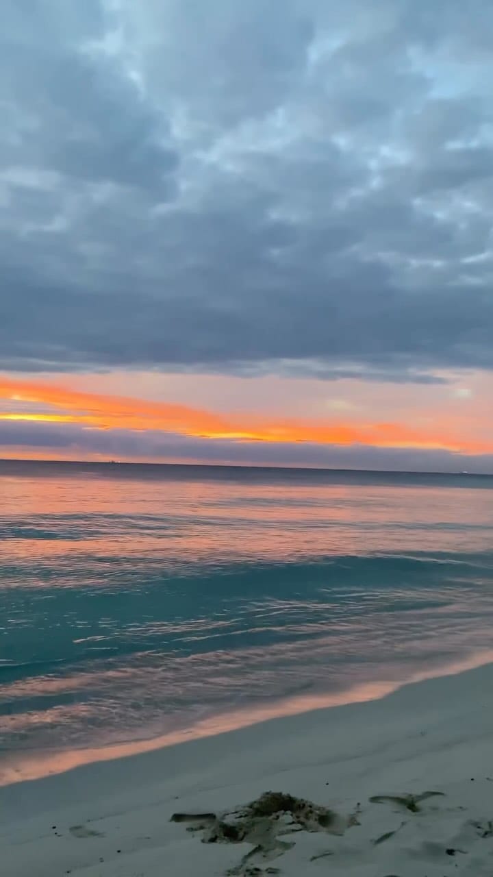 Post 9 by Playa Moments® Vacation Rental on Instagram (video)