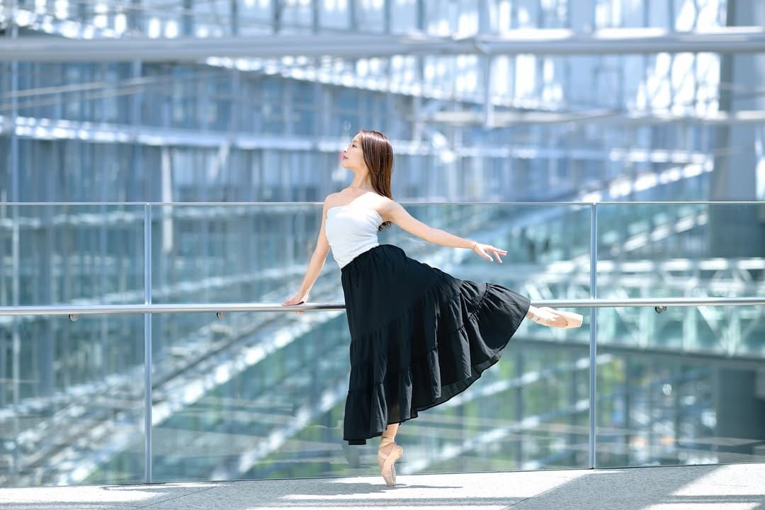 Post 3 by たけたけ | バレエやポートレート撮影 on Instagram (carousel)