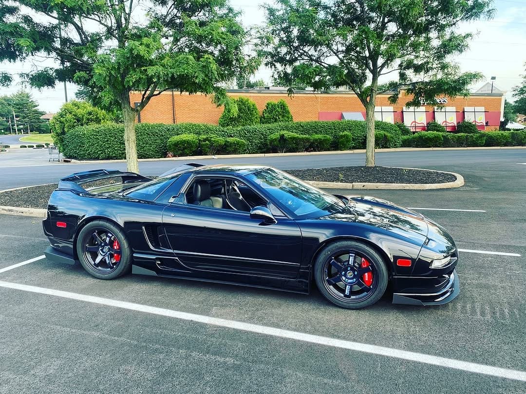 Post 9 by Alex Leonardo on Instagram (image)