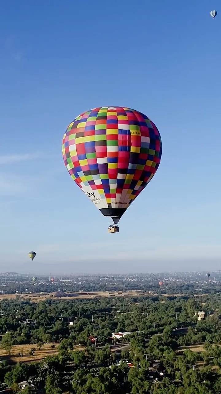 Post 7 by VIATO on Instagram (video)