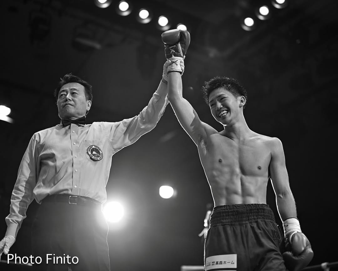 Post 6 by Hiroaki Finito Yamaguchi 山口裕朗 on Instagram (carousel)