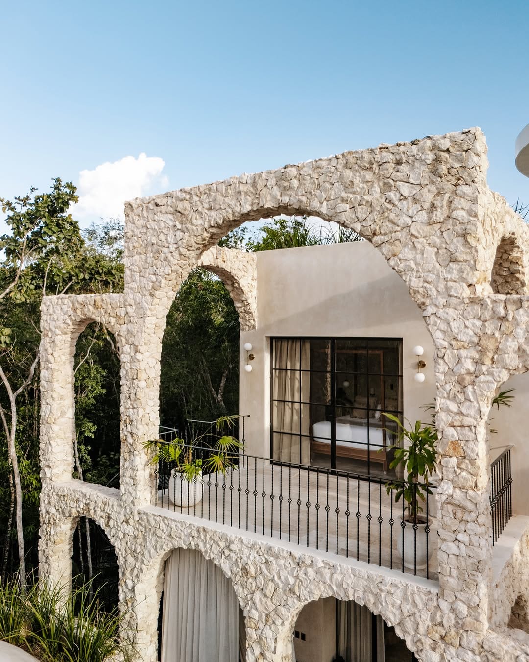 Post 2 by Casa Arka on Instagram (carousel)