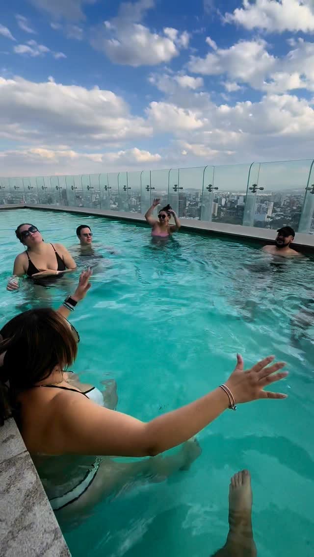Post 9 by Juan Pablo Gonzalez on Instagram (video)