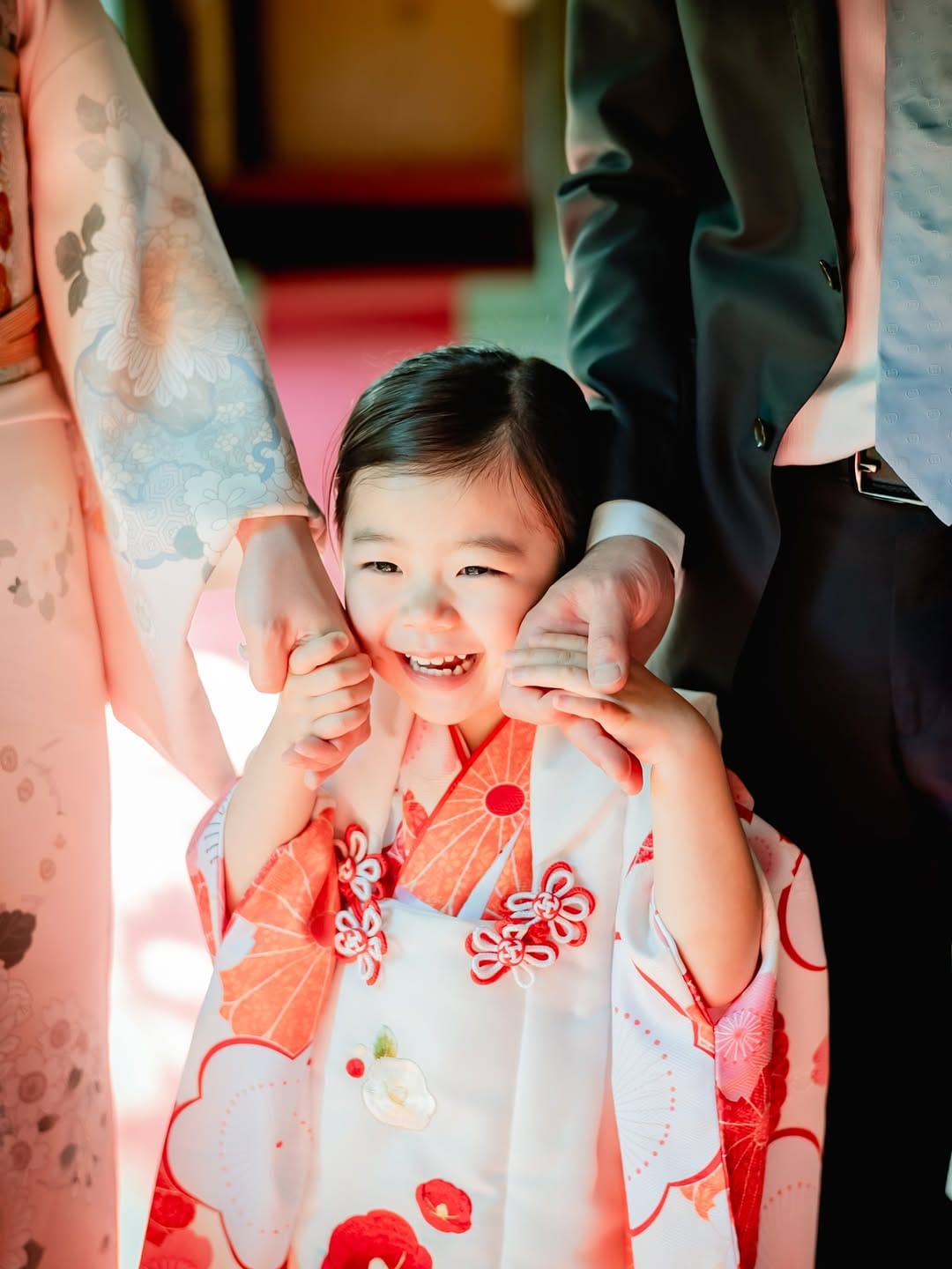 Post 7 by STUDIO KAMIGAITO|東京|結婚写真|家族写真 on Instagram (carousel)