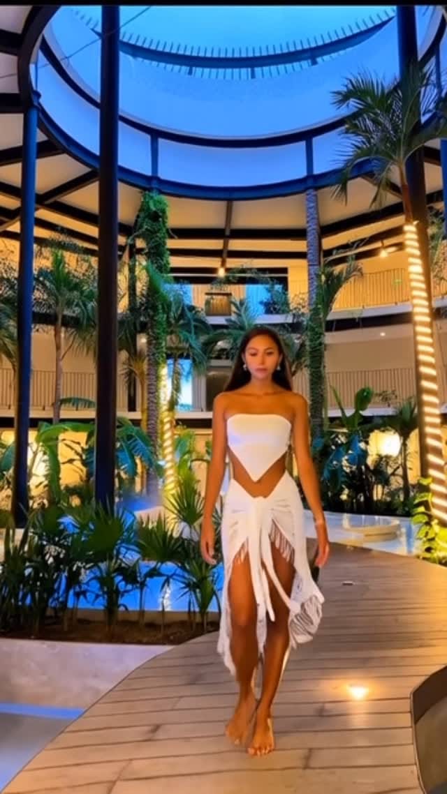 Post 4 by Los Amigos Tulum ® on Instagram (video)