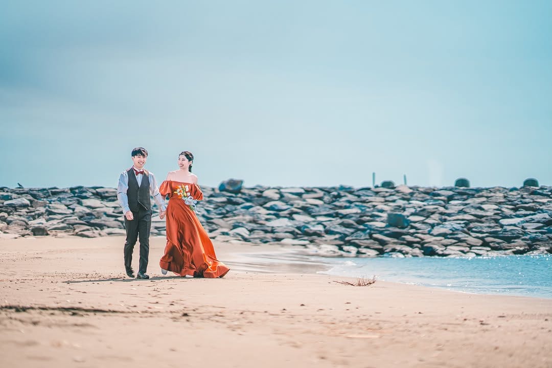 Post 1 by 小林能伊 / フォトグラファー on Instagram (carousel)