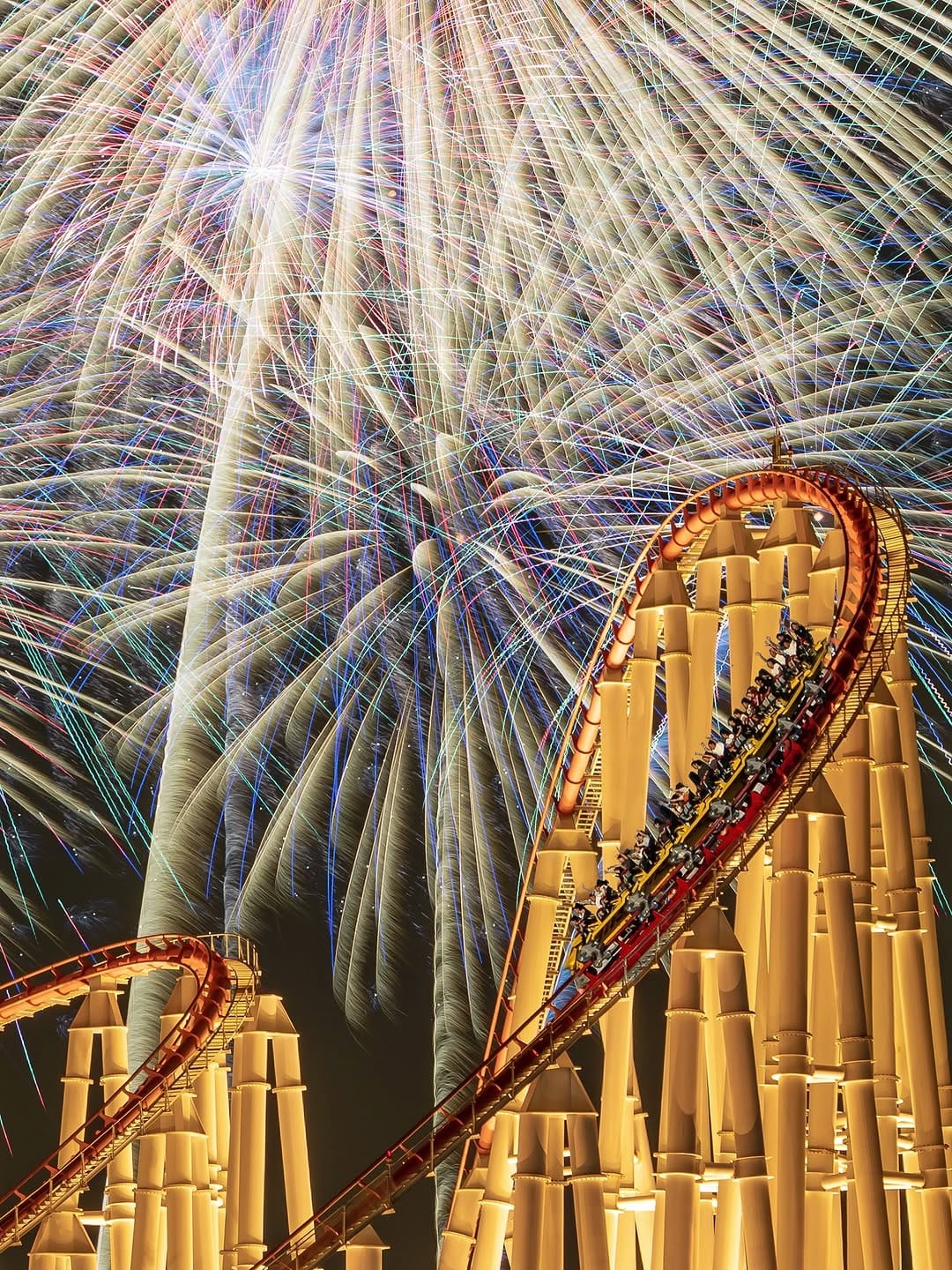 Post 9 by ㋳㋮㋣㋲ on Instagram (carousel)