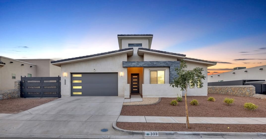 Post 6 by Yvette Leon🏡🔑 on Instagram (carousel)