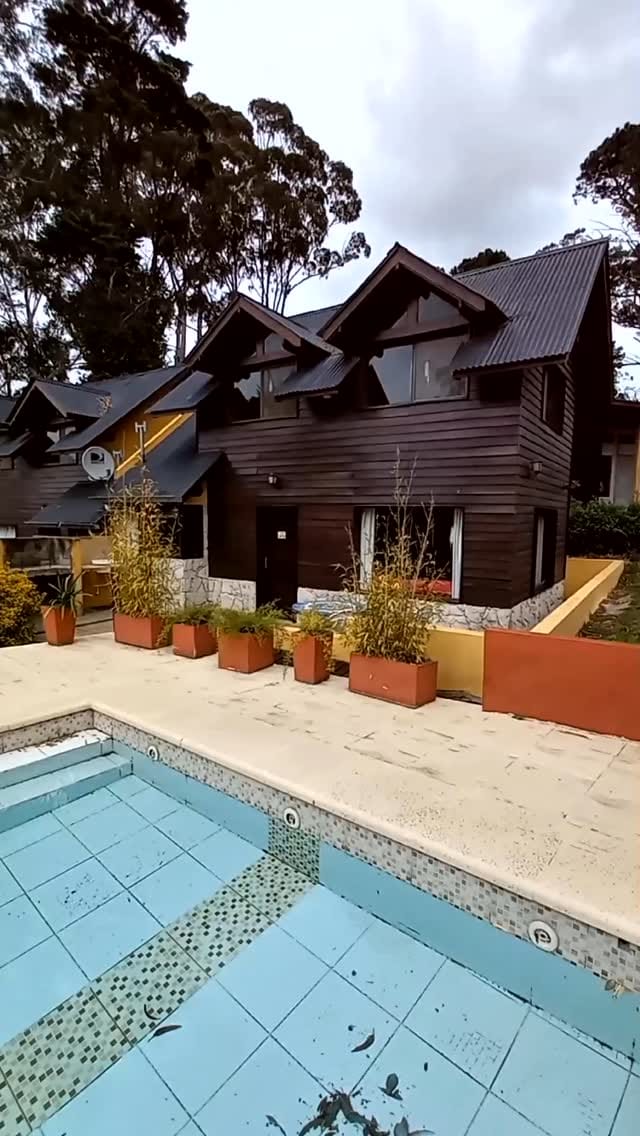Post 5 by Cabañas Calma Chicha on Instagram (video)