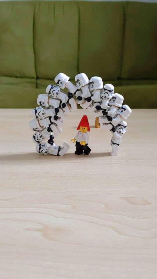 Post 8 by Legograph.ta163 on Instagram (video)