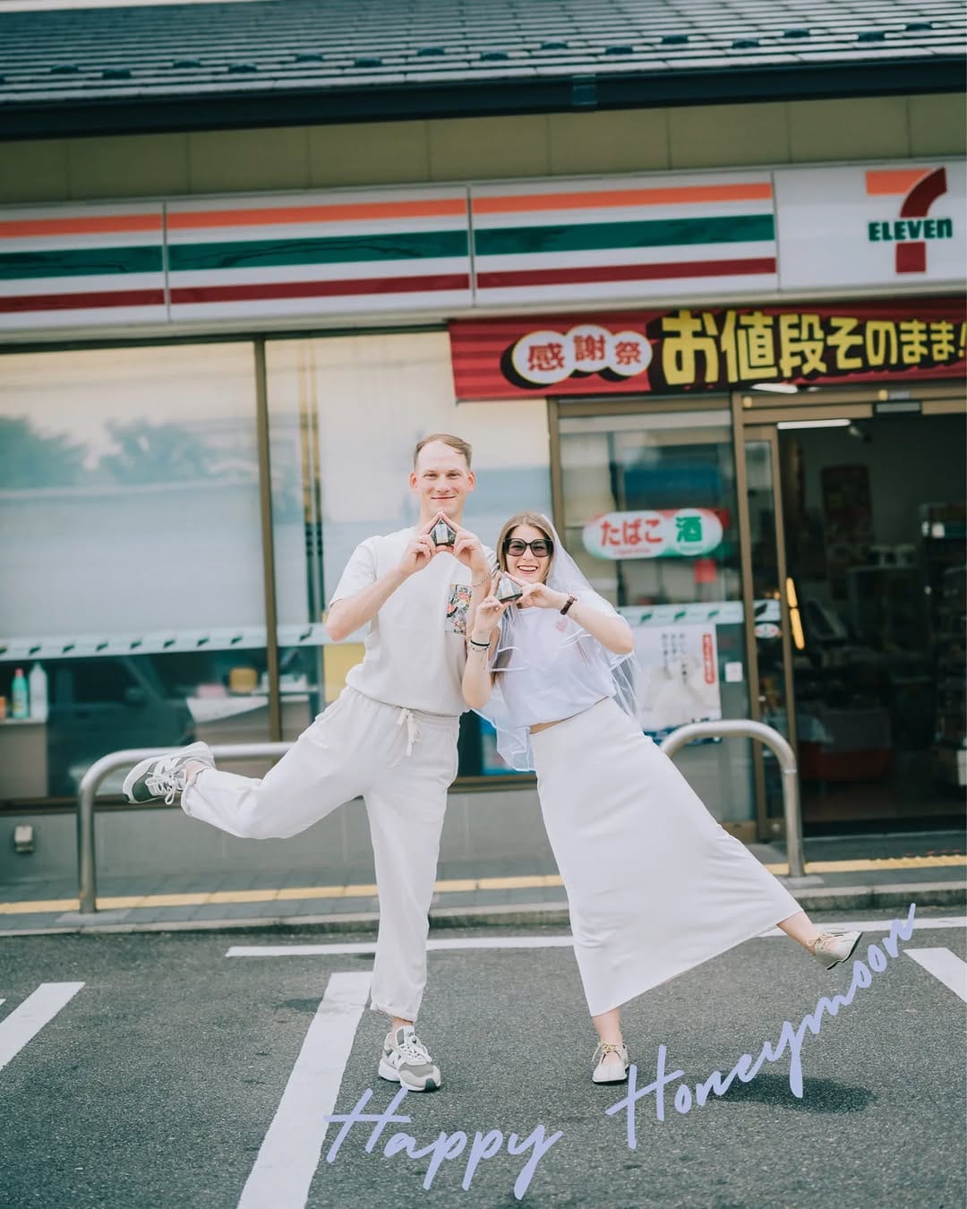 Post 9 by 小昭(しょう)Sho｜京都カメラマン 京都攝影師 Kyoto Photographer｜前撮り Pre Wedding 海外婚紗 on Instagram (carousel)