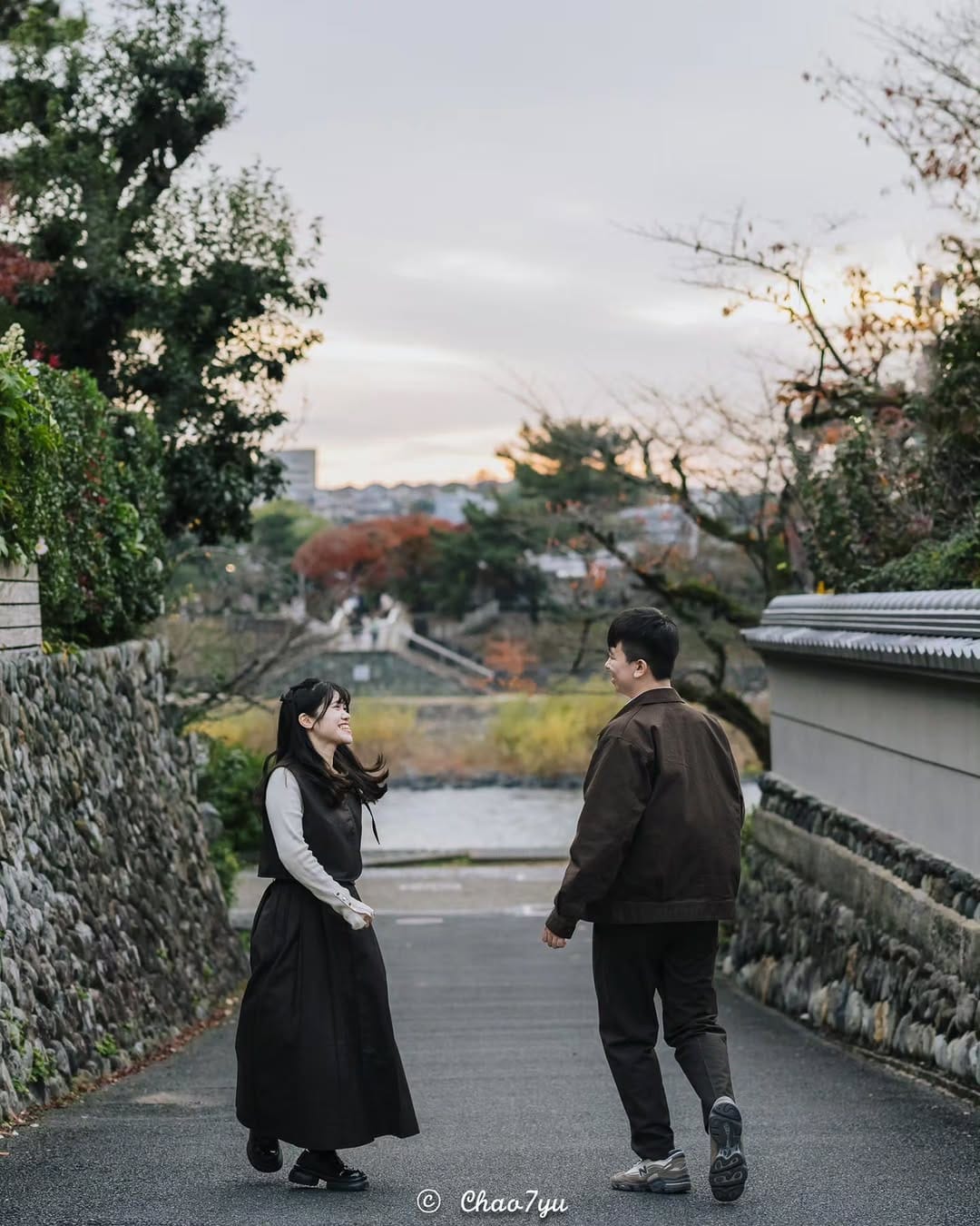 Post 2 by 小昭(しょう)Sho｜京都カメラマン 京都攝影師 Kyoto Photographer｜前撮り Pre Wedding 海外婚紗 on Instagram (carousel)