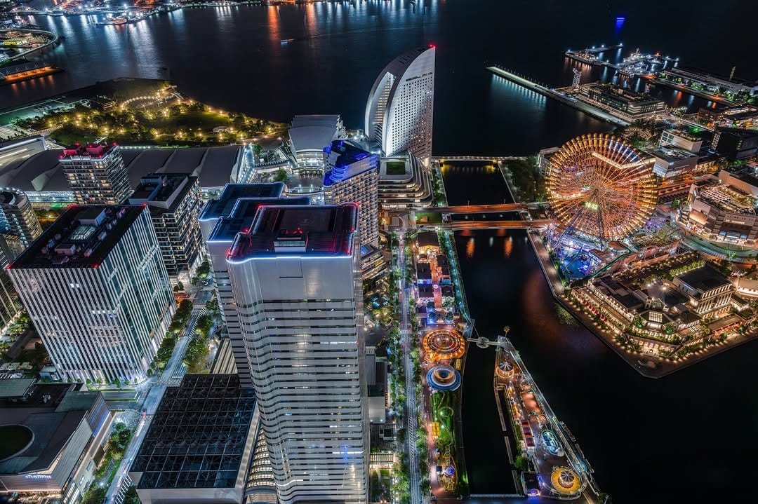 Post 3 by Nakayama  Tatsushi Photo Office中山竜史写真事務所 on Instagram (image)
