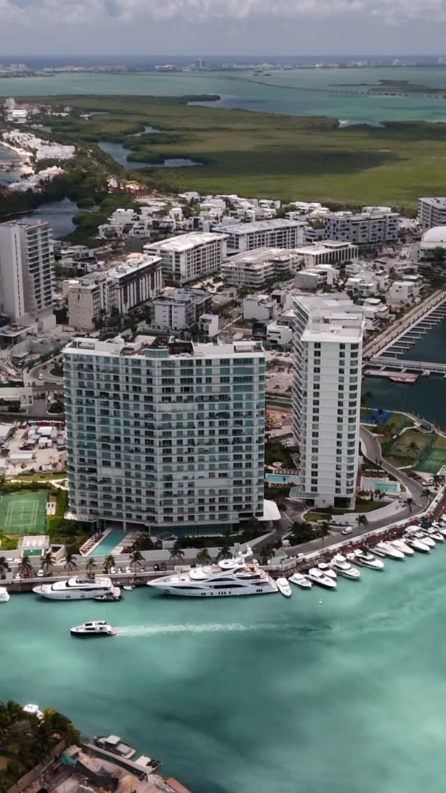 Post 6 by Luxury Cancún Realty on Instagram (video)