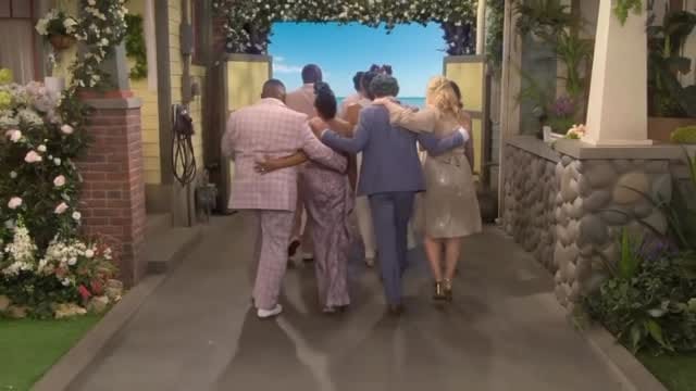 Post 1 by The Neighborhood on Instagram (video)