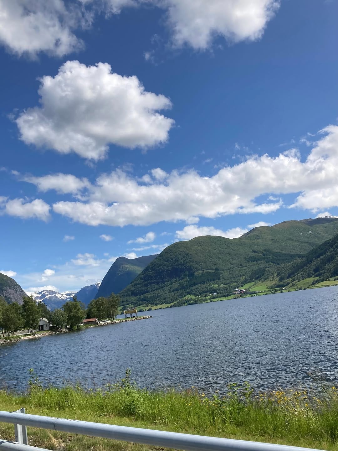 Post 2 by Nina Marie Urdshals | Norway nature🇳🇴 on Instagram (carousel)