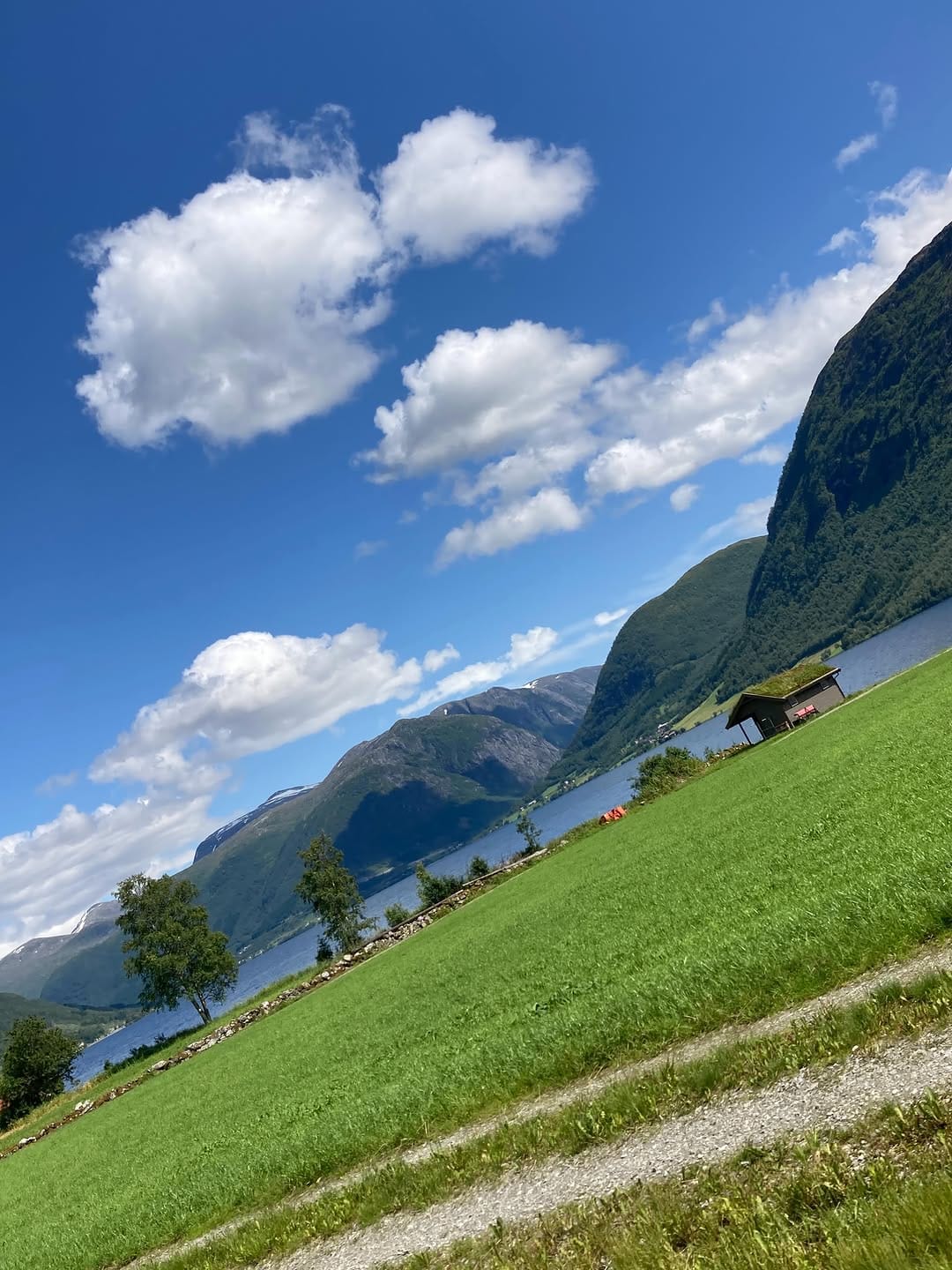 Post 5 by Nina Marie Urdshals | Norway nature🇳🇴 on Instagram (image)