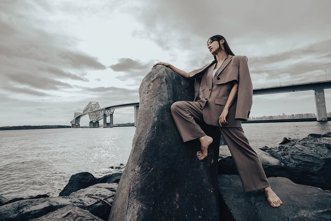 Post 9 by Fukumi Tadaishi    Photographer on Instagram (image)
