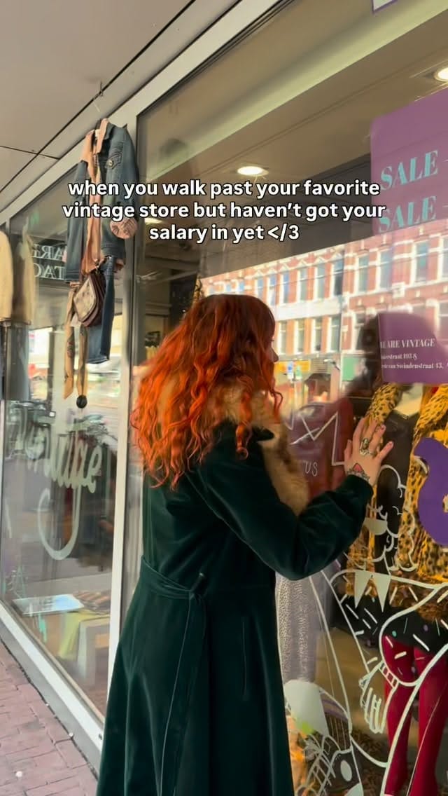 Post 10 by We Are Vintage on Instagram (video)