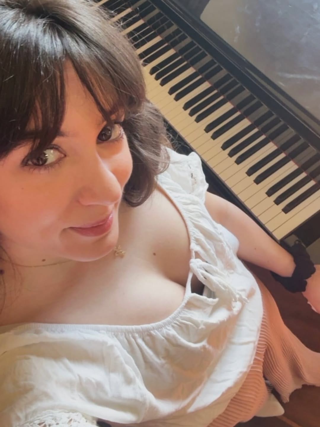 Post 3 by FRANCESCA ASPROMONTE | soprano on Instagram (image)