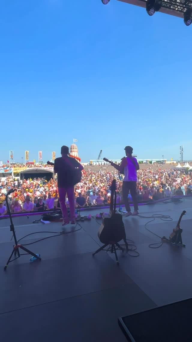 Post 3 by JACK AND THE WEATHERMAN on Instagram (video)