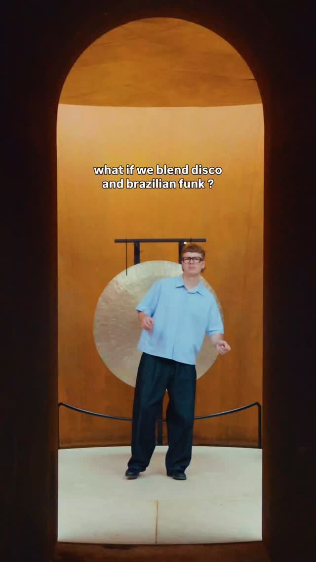 Post 7 by AKALEX on Instagram (video)