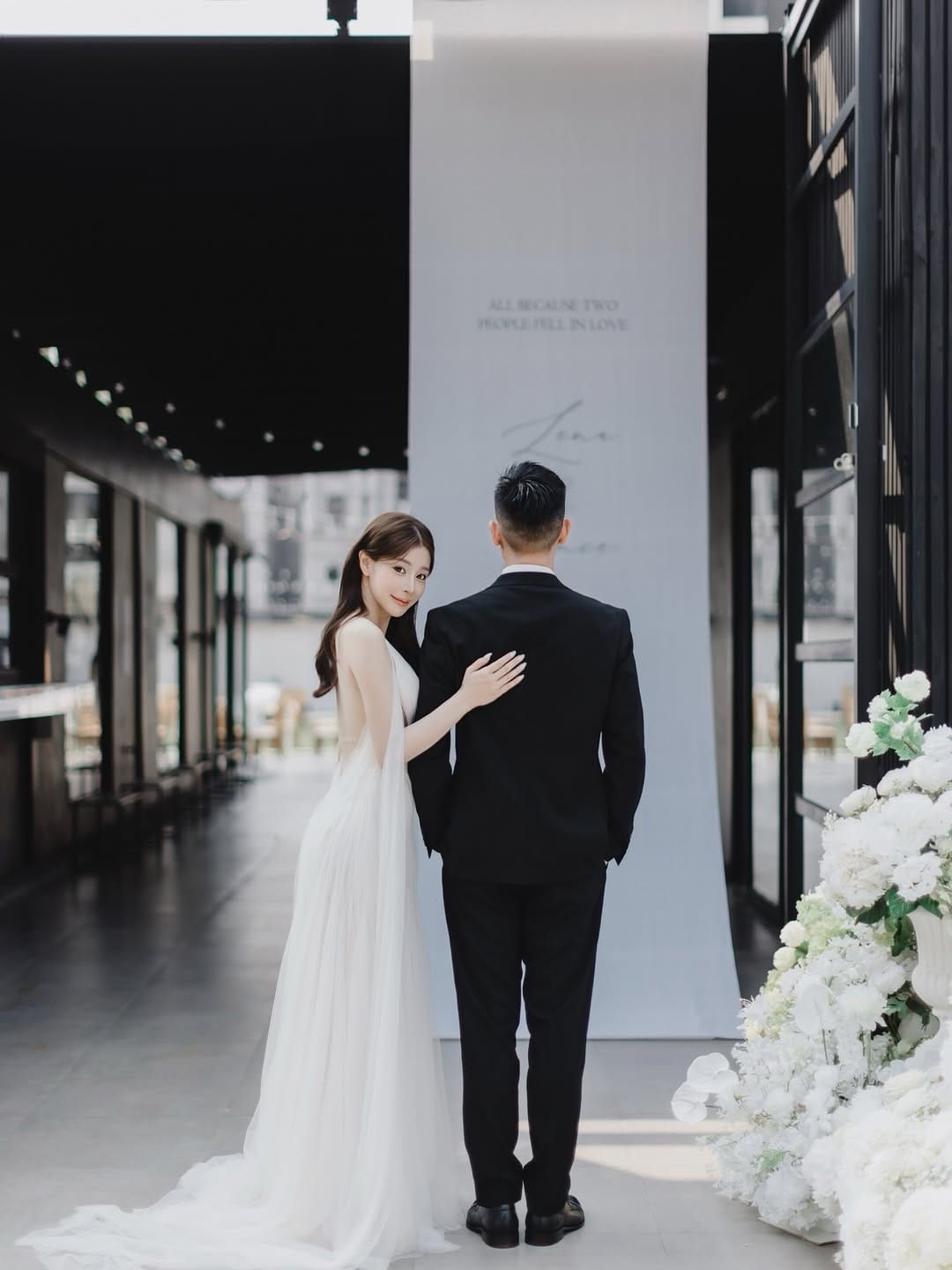 Post 1 by 瓦農 Vanol Image 韋辰 on Instagram (carousel)