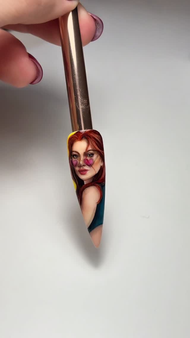 Post 6 by Alessandra Pizzari on Instagram (video)