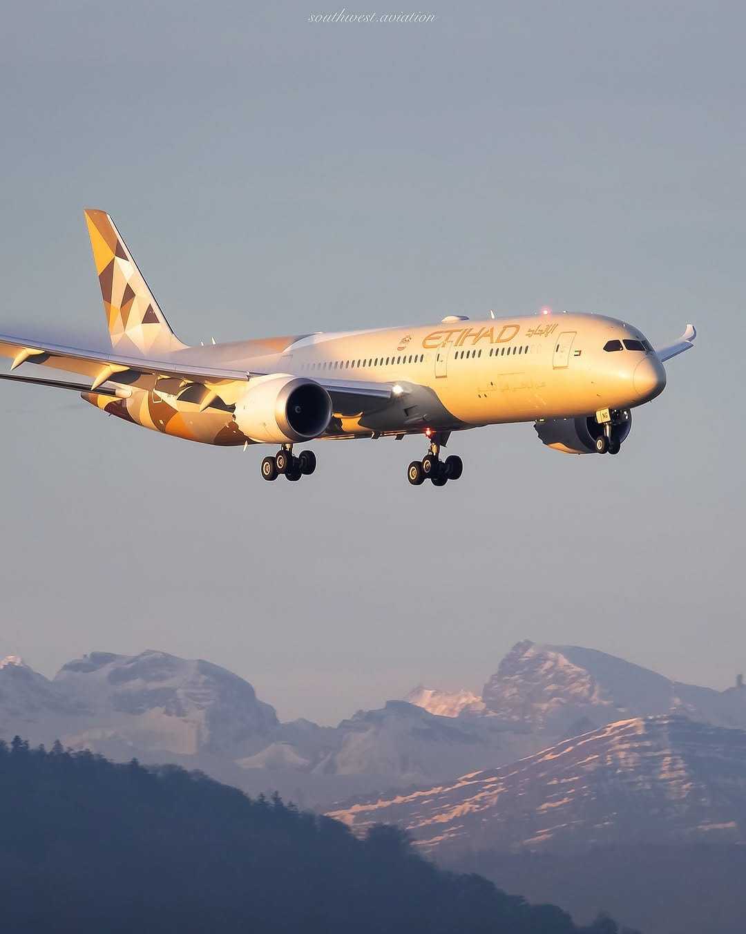 Post 9 by Marius | Aviation Photography on Instagram (image)