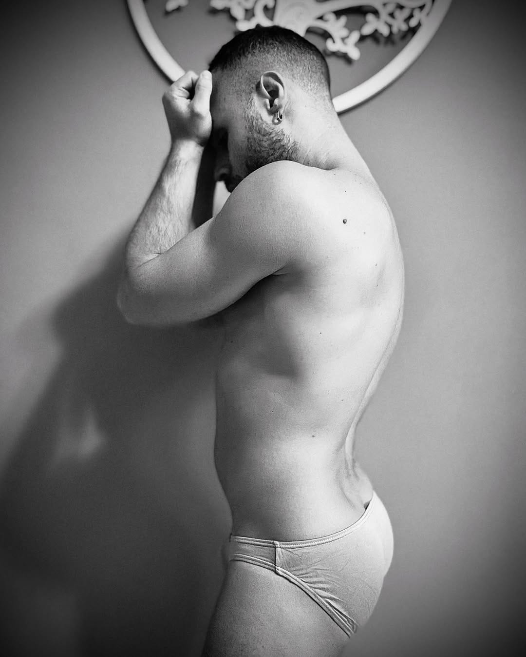 Post 10 by Rosario Porto on Instagram (image)