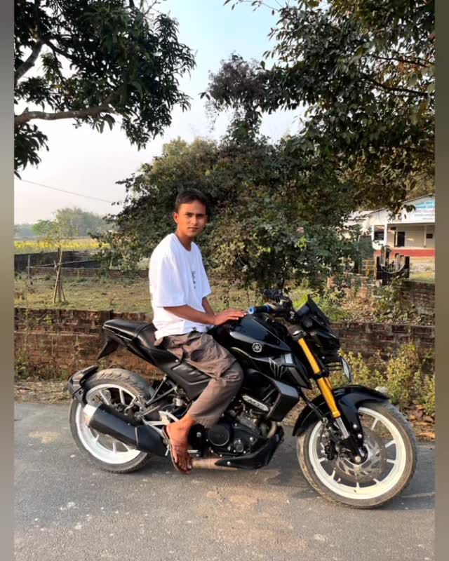 Post 8 by noty__kapil__x.o on Instagram (video)