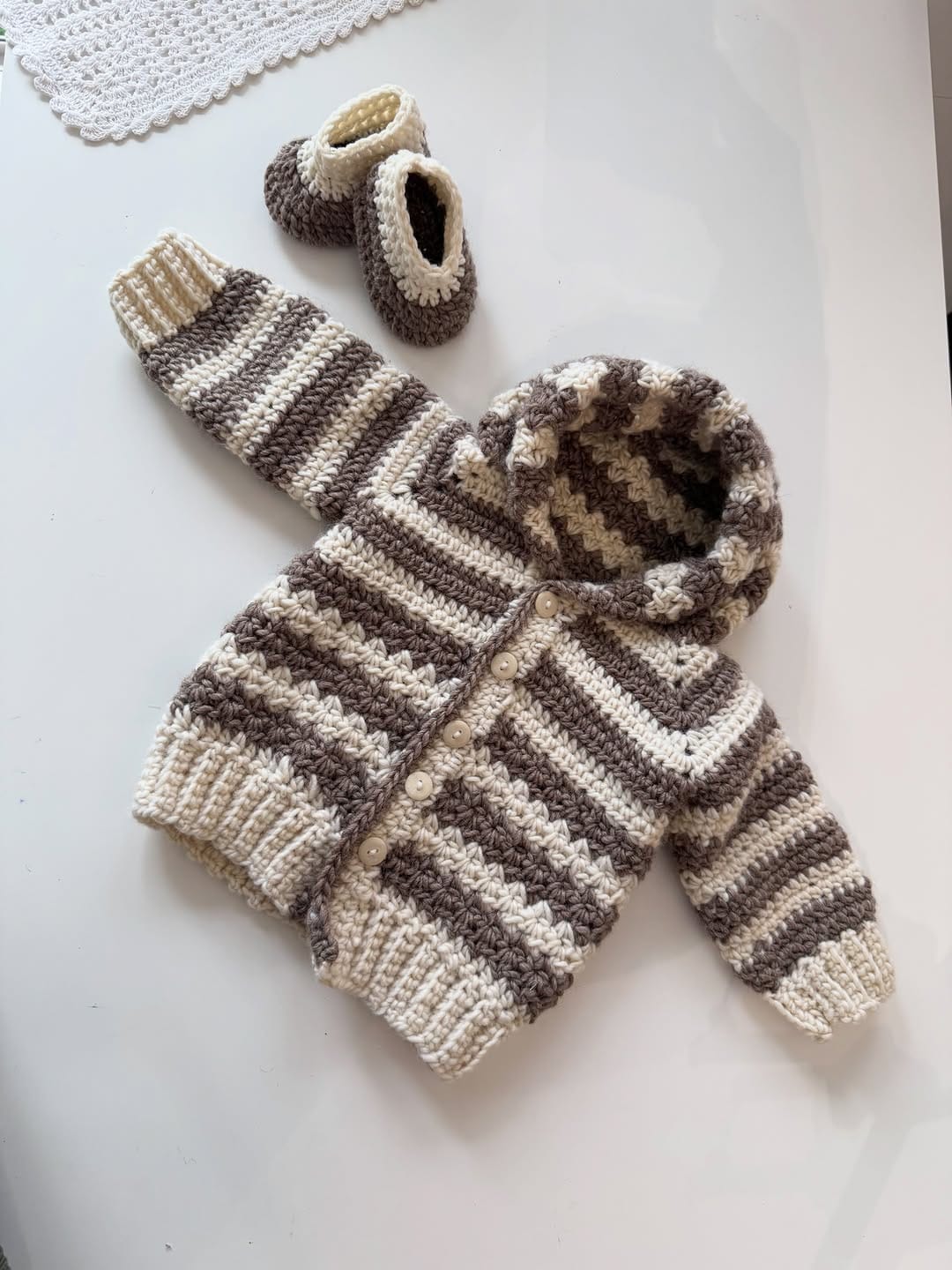 Post 4 by Crochehook by Shifa Sulthana on Instagram (carousel)