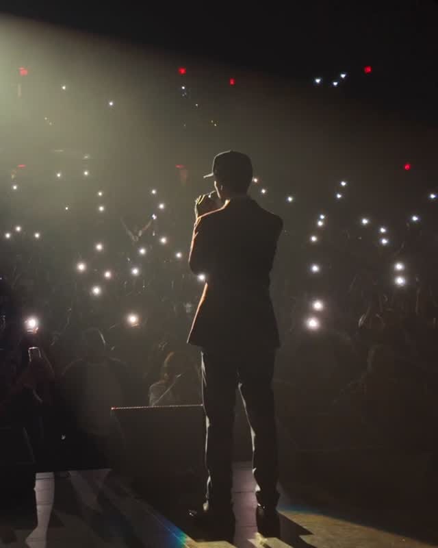 Post 3 by TiZZY TOKYO 📷 on Instagram (video)
