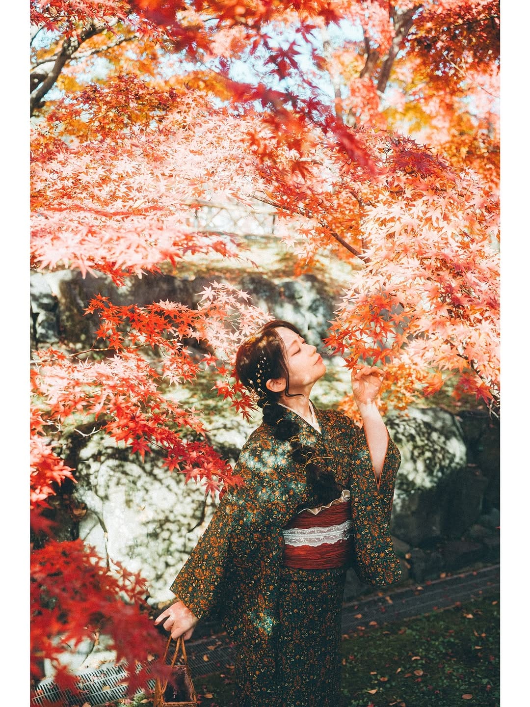 Post 2 by せ　　い on Instagram (carousel)