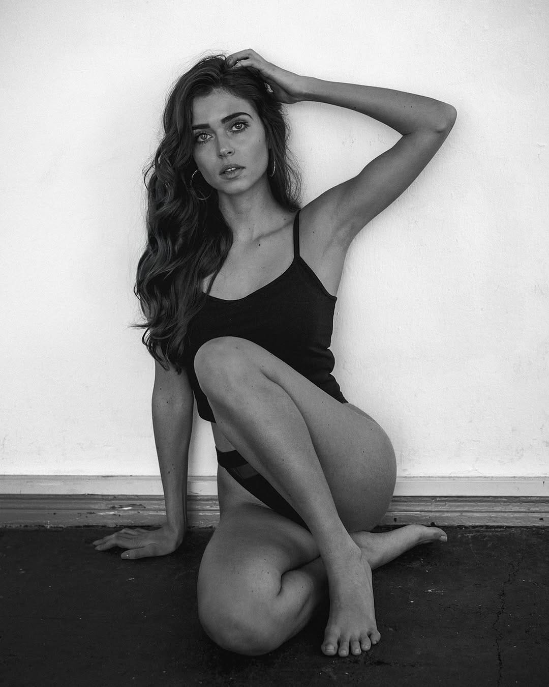 Post 9 by Mischa Buckow on Instagram (image)