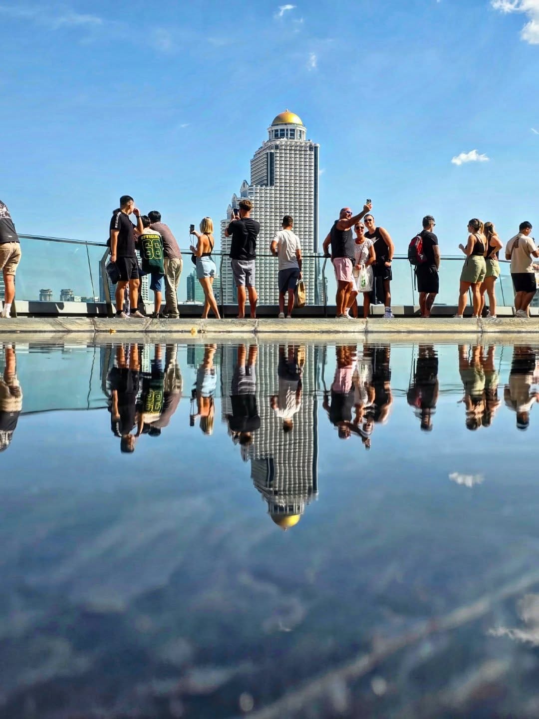 Post 7 by Basti | travel | photography | reflection on Instagram (image)