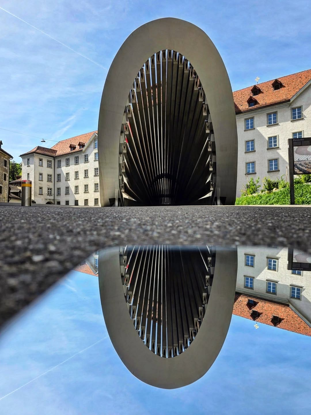 Post 4 by Basti | travel | photography | reflection on Instagram (image)