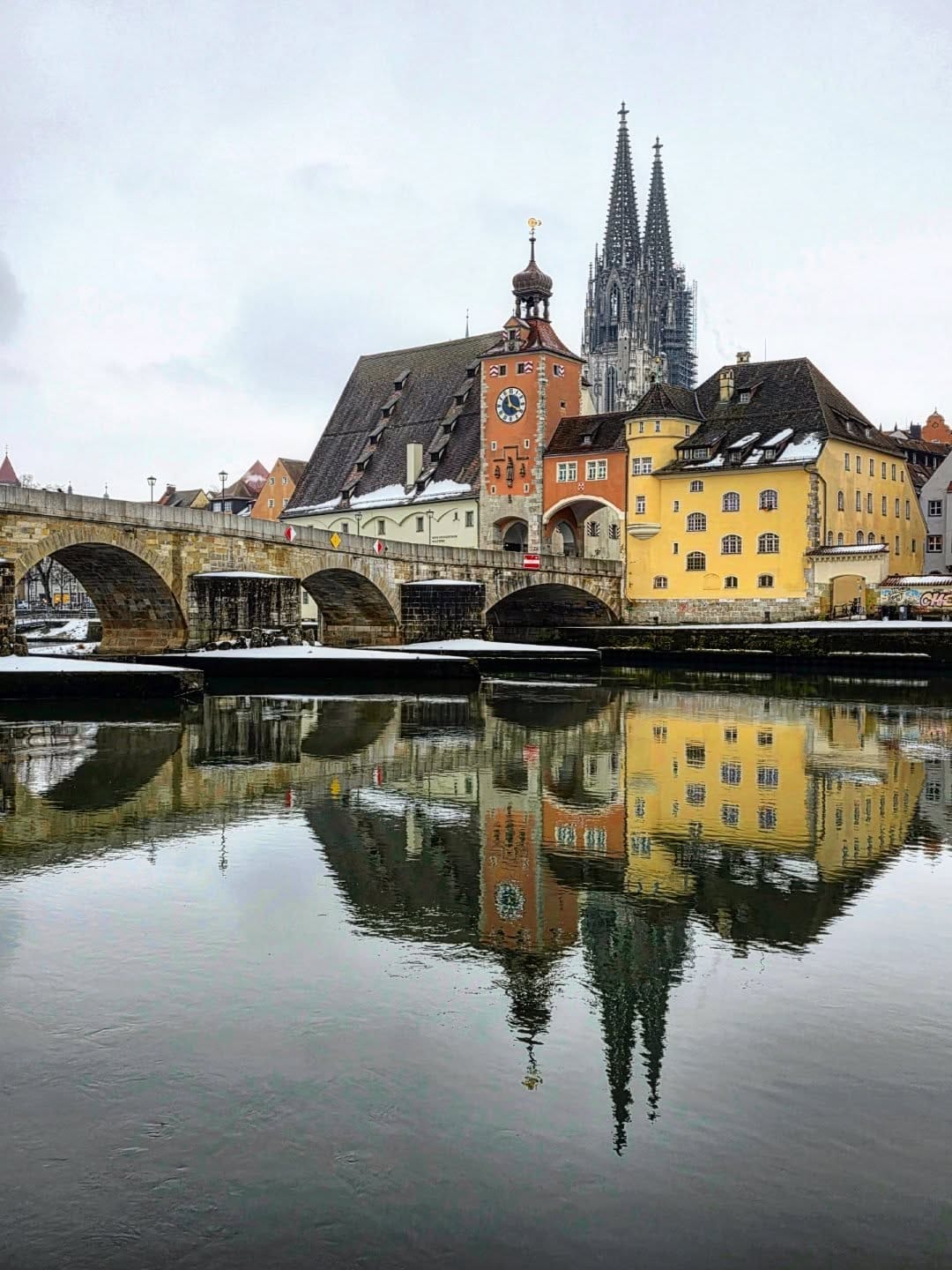 Post 8 by Basti | travel | photography | reflection on Instagram (image)