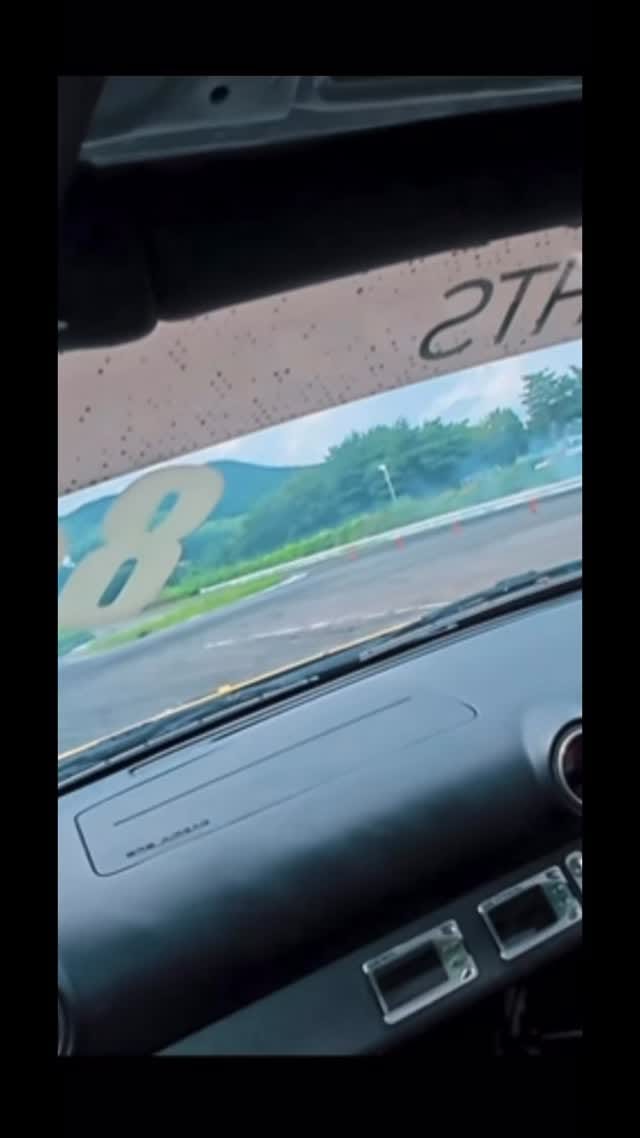 Post 6 by ✂️✂️✂️ on Instagram (video)