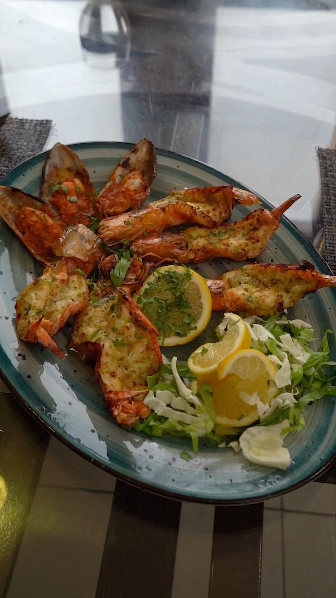 Post 5 by AlDhafra Restaurants مطعم الظفرة on Instagram (video)