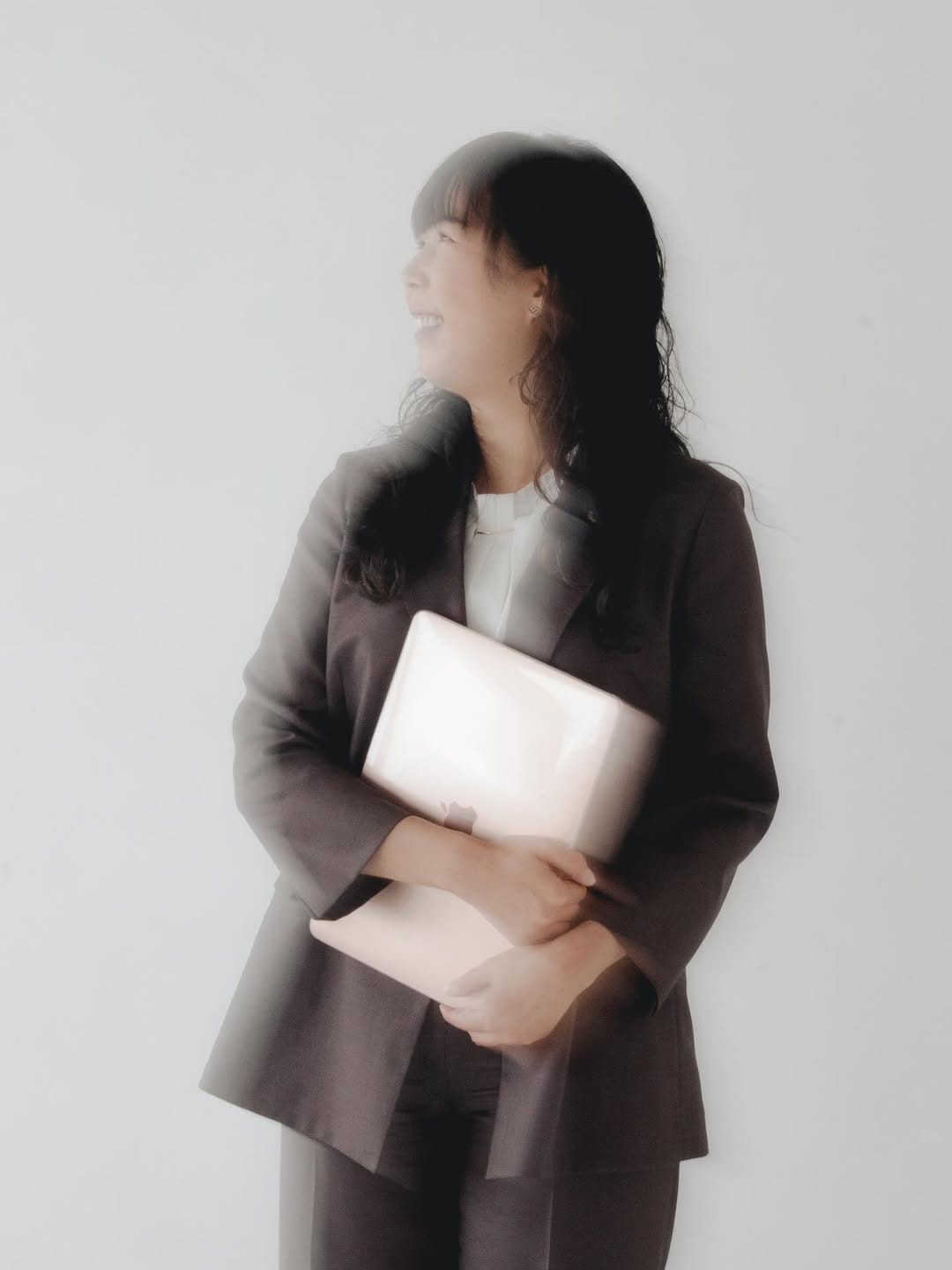 Post 5 by ᴋʏᴏᴋᴏ｜ 名古屋女性ﾌﾘｰｶﾒﾗﾏﾝ｜深津京子 on Instagram (carousel)