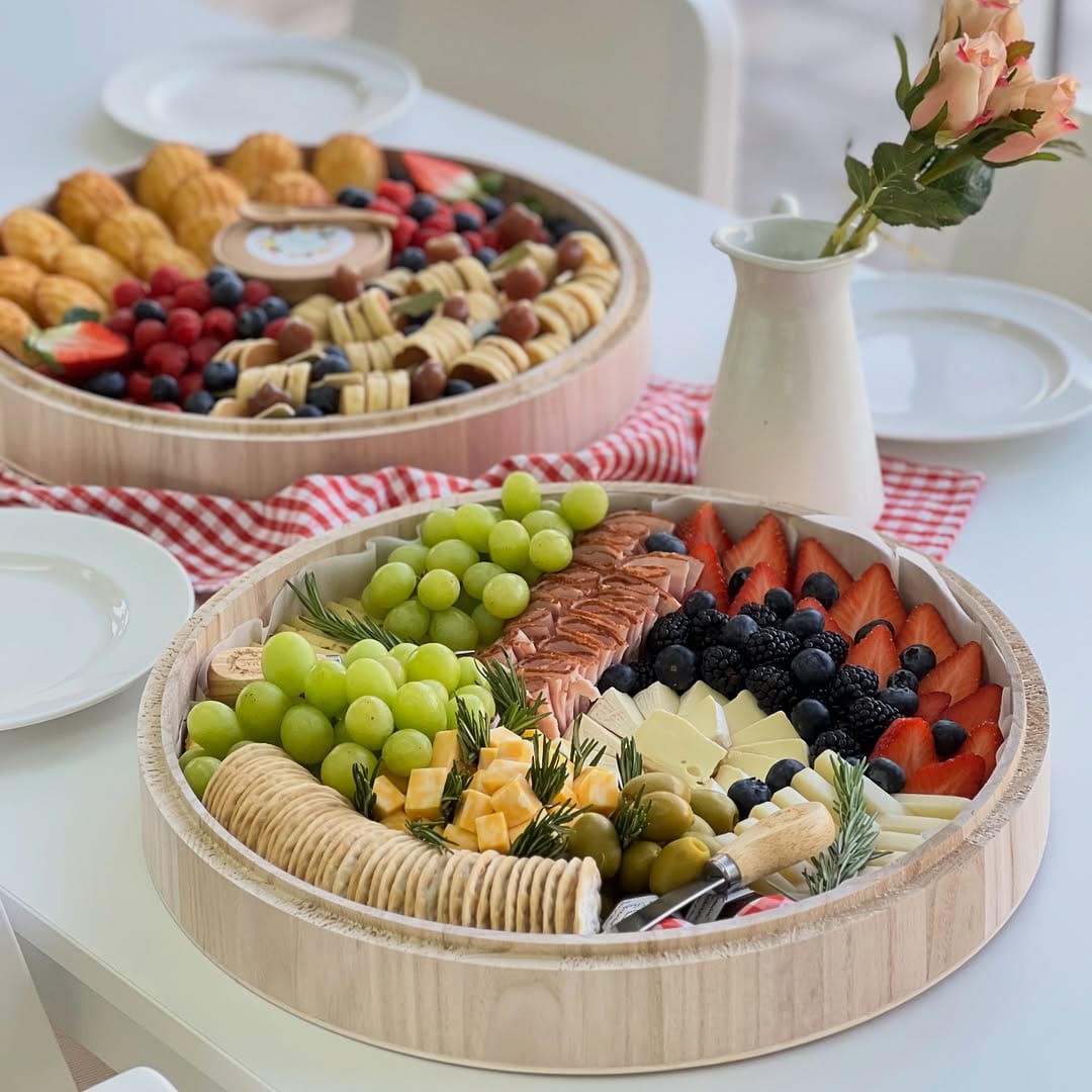 Post 10 by ＭＡＣ | Gourmet Cheese Boards on Instagram (image)