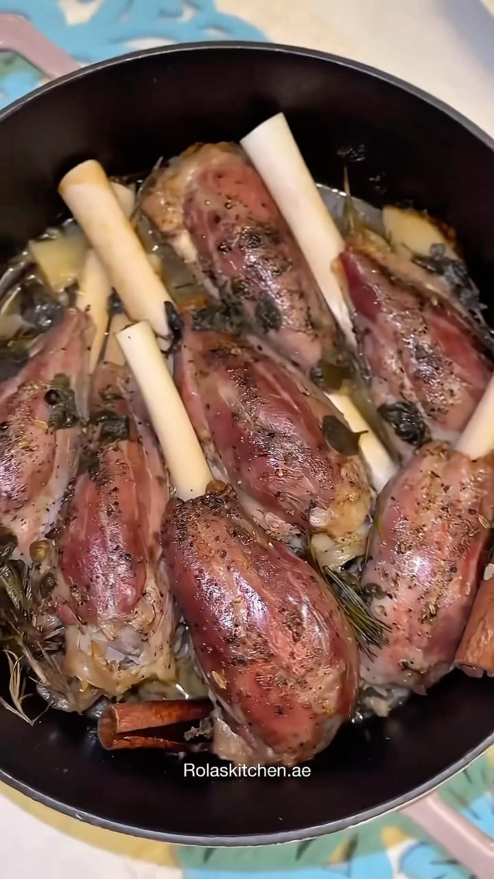 Post 5 by Rolaskitchen on Instagram (video)