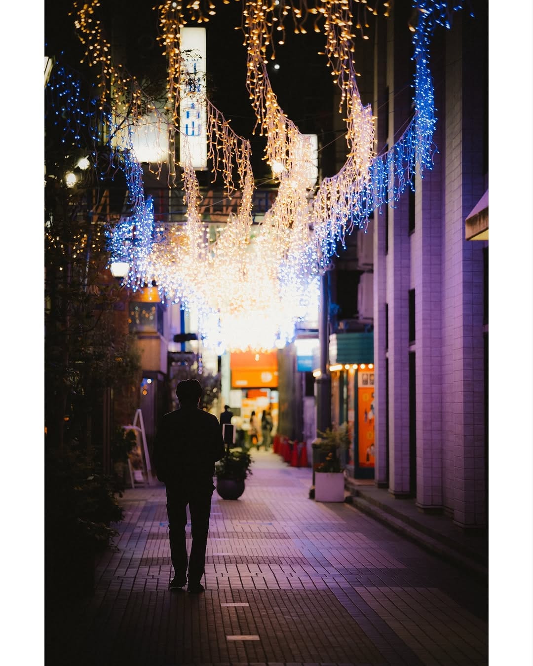 Post 8 by Motoki Endo on Instagram (carousel)