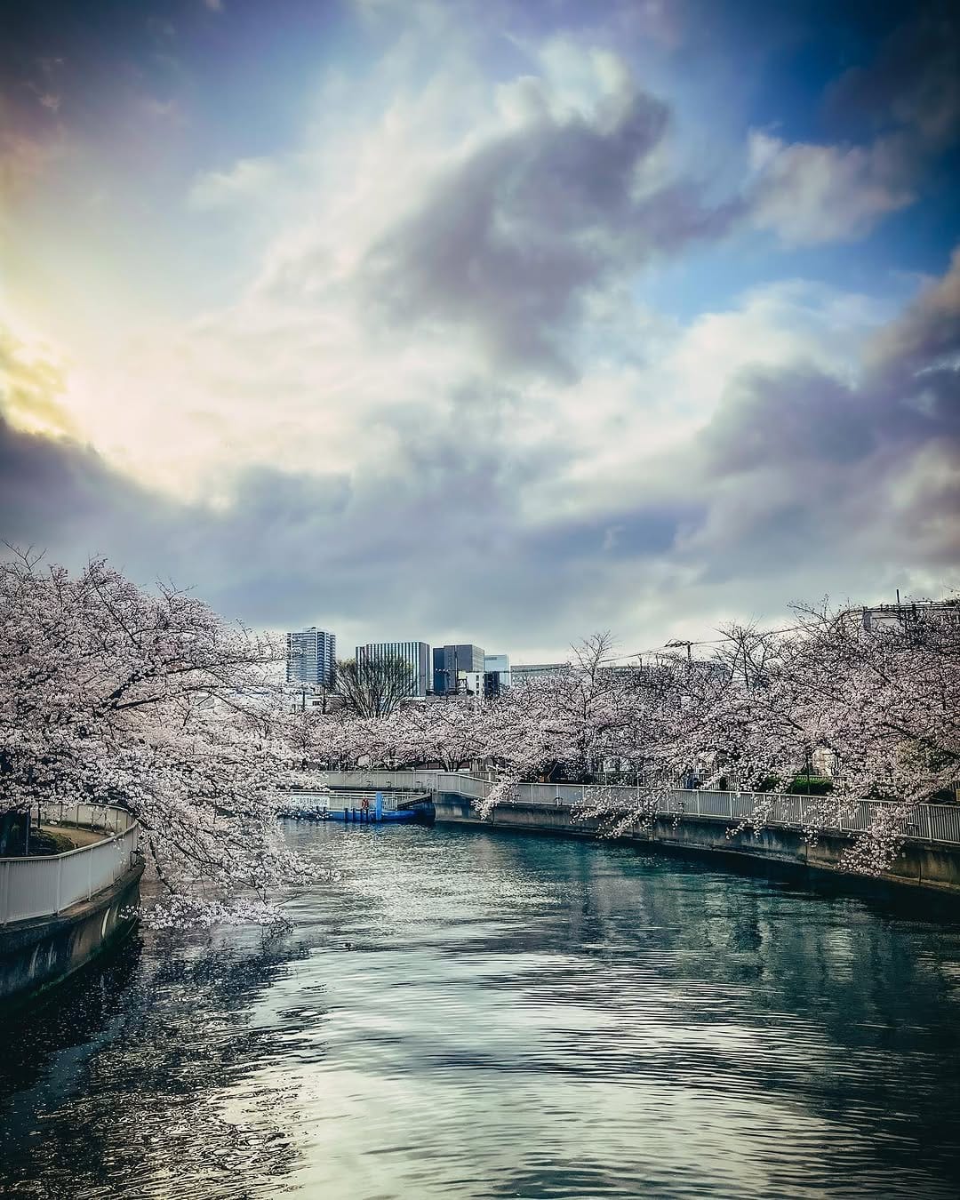 Post 2 by Masa on Instagram (image)