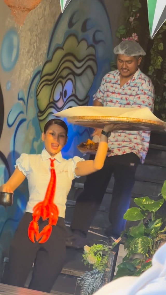 Post 4 by #BellyBumpUAE on Instagram (video)