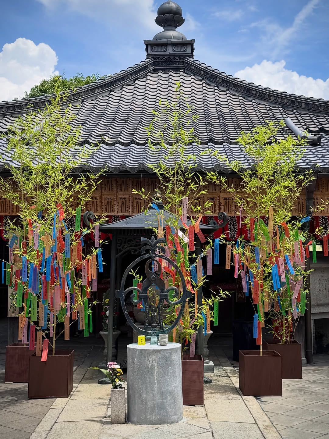Post 4 by Taka (たか)  Kyoto on Instagram (carousel)