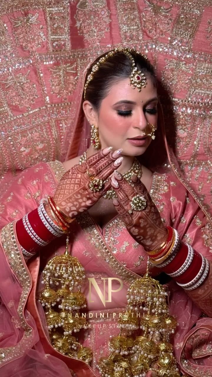 Post 10 by Nandini Pruthi on Instagram (video)